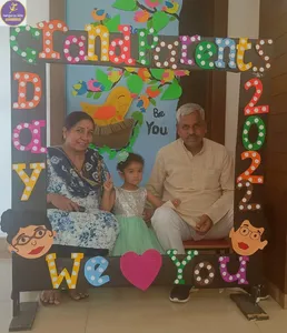 Photocorner 1 (Grand Parents Day)-19