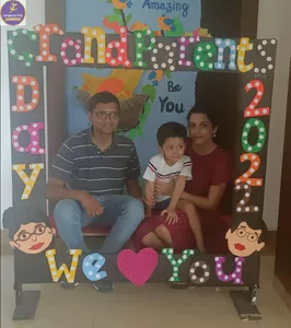 Photocorner 1 (Grand Parents Day)-26