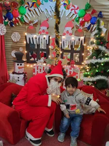 Santa with kids-17