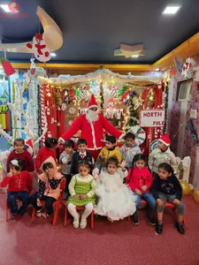 Santa with kids-32