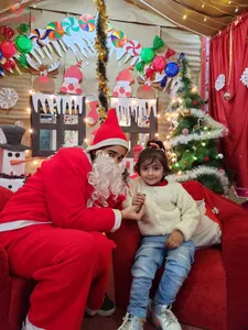Santa with kids-12