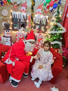 Santa with kids-8