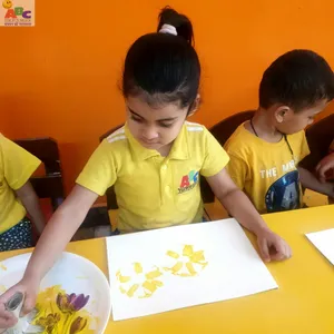 YELLOW COLOUR DAY(Nursery A)-7