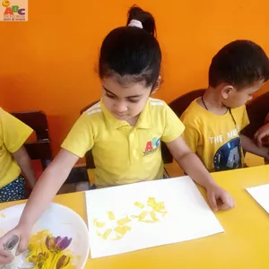 YELLOW COLOUR DAY(Nursery A)-10