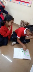 Grade 2 - free play-11