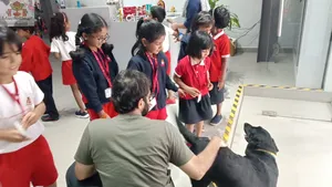 Grade 1 and 2 - Field trip to pet hospital-4