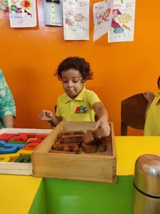 Fine motor activity (NURSERY B)-3