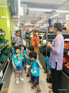 Vegetable shop visiting-22