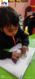 Fine motor activity Nursery B-9