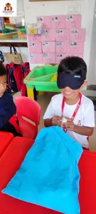 Exploring with the five senses-46